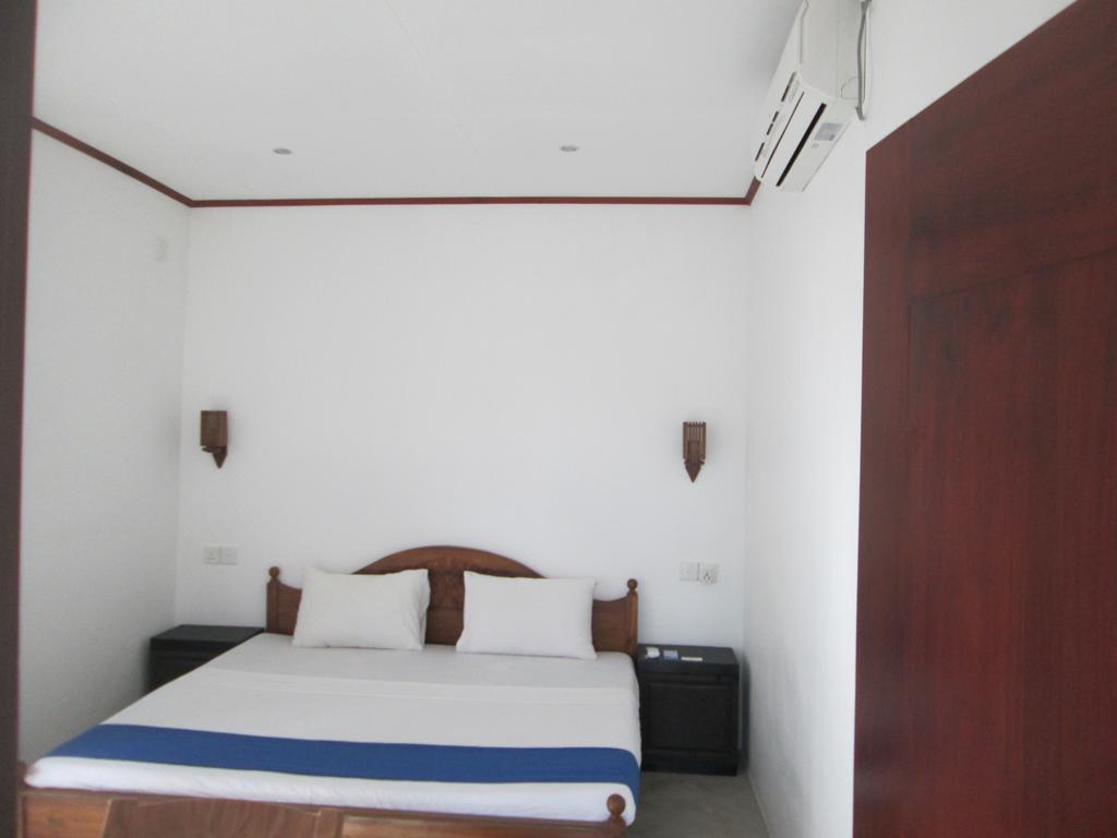 Bay Reach Home Stay Weligama Exterior foto